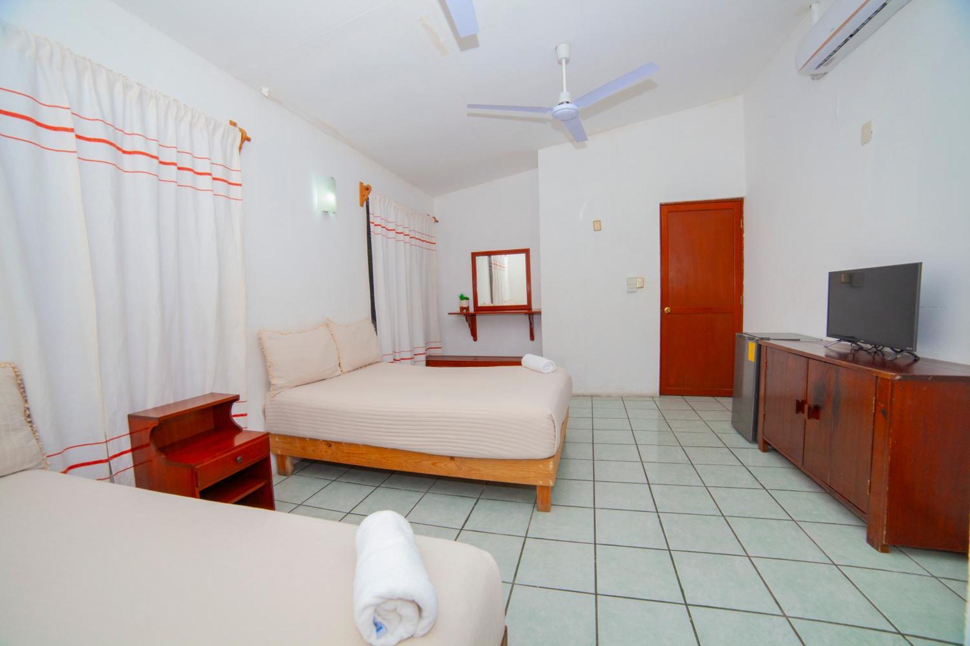 Hotel Del Profe, Huatulco سانتا كروز هواتولكو المظهر الخارجي الصورة